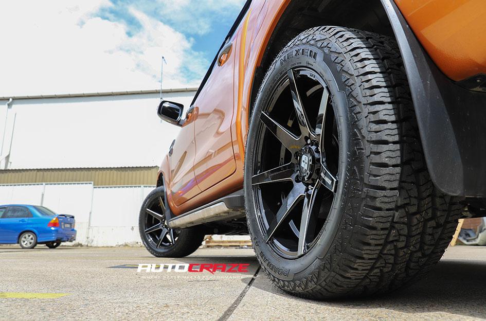FORD RANGER AVALANCHE GLOSS BLACK MILLED ACCENTS